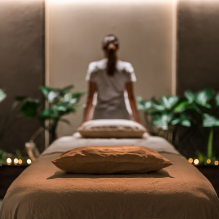 salon-massage-eclairage-plantes-relaxant
