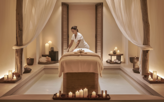 table-massage-bougies-lumieres-tamisees