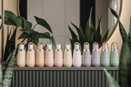 produits-beaute-coiffeuse-minimaliste-pastel